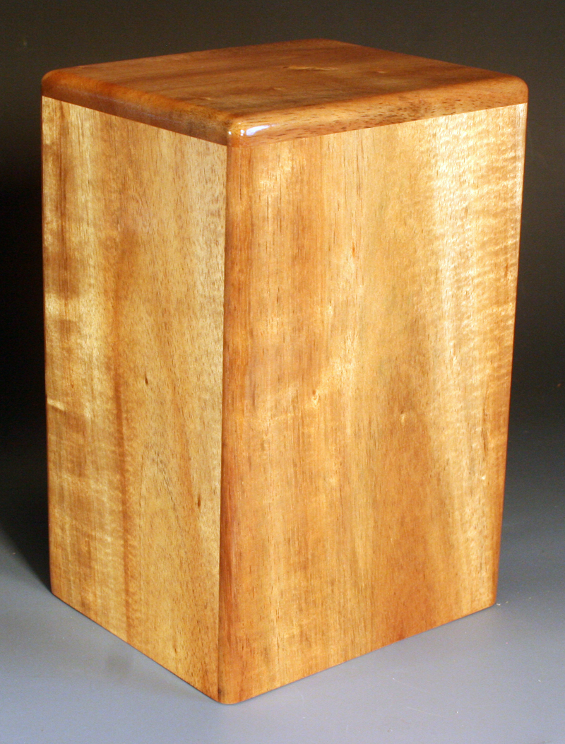 Hawaiian Koa Wood Urn 108 (200 cu. in.) Big Island Engraving